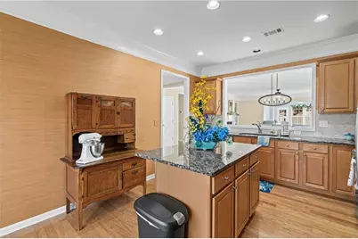 4945 Kings Common Way, Cumming, GA 30040 - Photo 15