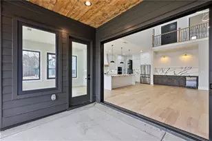 24 Rocking Wood Dr, Auburn, GA 30011 - Photo 19