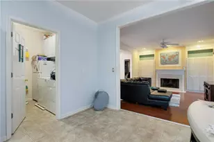 1612 Brentwood Crossing SE, Conyers, GA 30013 - Photo 9