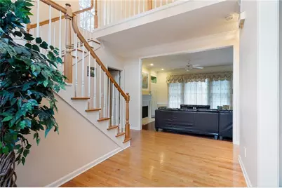 1612 Brentwood Crossing SE, Conyers, GA 30013 - Photo 3