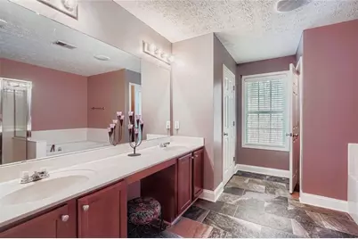 5861 Fairington Farms Lane, Lithonia, GA 30038 - Photo 19