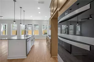 1931 Redfield Dr NE, Marietta, GA 30066 - Photo 9