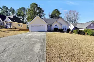 9247 Ryan Ridge Ct, Jonesboro, GA 30238 - Photo 3