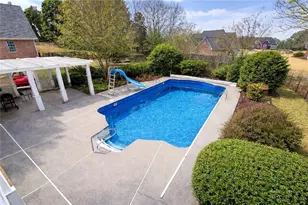 1206 Lancelot Ct, Loganville, GA 30052 - Photo 33