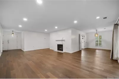 2104 Pine Heights Drive NE, Atlanta, GA 30324 - Photo 7