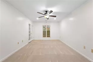 2104 Pine Heights Dr NE, Atlanta, GA 30324 - Photo 11