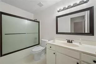 2104 Pine Heights Dr NE, Atlanta, GA 30324 - Photo 13