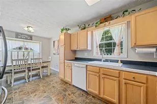 1230 Polaris Ct, Lawrenceville, GA 30045 - Photo 11