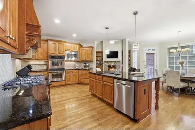 5810 Broadwater Trail, Cumming, GA 30040 - Photo 17