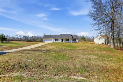 133 Carols Lane, Locust Grove, GA 30248 - Photo 5