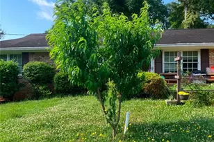 3933 Barr Cir, Tucker, GA 30084 - Photo 7