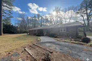 1050 Waddell St, Bremen, GA 30110 - Photo 11