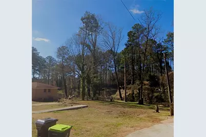 3977 Enoch Drive, Forest Park, GA 30297 - Photo 3