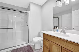 1533 Burnstone Dr, Stone Mountain, GA 30088 - Photo 17