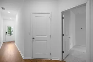 1701 Lansmere St SW, Marietta, GA 30008 - Photo 11