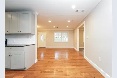 528 Newlin Court, Lawrenceville, GA 30046 - Photo 11