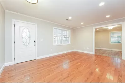 528 Newlin Court, Lawrenceville, GA 30046 - Photo 7