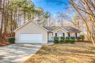 902 Yellow Pine Cir, Winder, GA 30680 - Photo 1