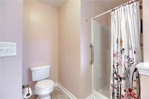 902 Yellow Pine Cir, Winder, GA 30680 - Photo 17