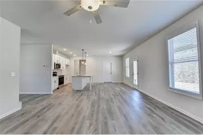 689 Rodeo Drive, Auburn, GA 30011 - Photo 13