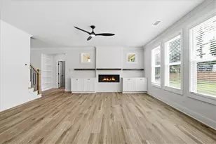 2219 Reserve Park Ln, Lawrenceville, GA 30043 - Photo 13