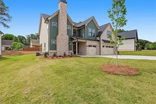 2219 Reserve Park Ln, Lawrenceville, GA 30043 - Photo 3