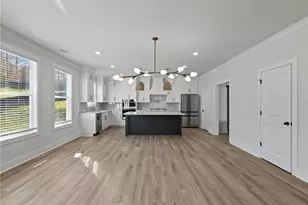 2219 Reserve Park Ln, Lawrenceville, GA 30043 - Photo 9