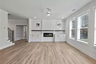 2219 Reserve Park Ln, Lawrenceville, GA 30043 - Photo 7