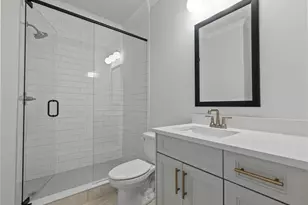 2219 Reserve Park Ln, Lawrenceville, GA 30043 - Photo 5