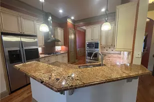 1027 Pearl Point, Atlanta, GA 30328 - Photo 7