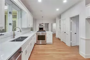 5435 Hoylake Ct, Johns Creek, GA 30097 - Photo 5