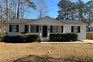 121 Westchester Dr, Barnesville, GA 30204 - Photo 1