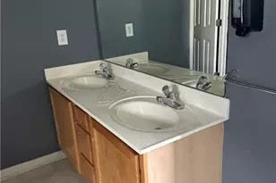 970 Melrose Parke Pl, Lawrenceville, GA 30044 - Photo 9