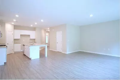 6148 Lanier Harbor Landing, Buford, GA 30518 - Photo 5