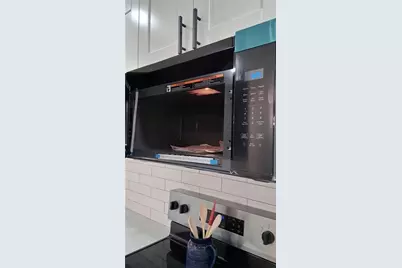 3326 Moravia Drive, Lithonia, GA 30038 - Photo 7