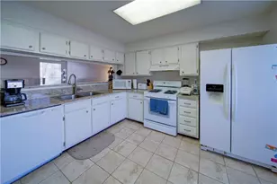 603 Wedgewood Way, Atlanta, GA 30350 - Photo 5