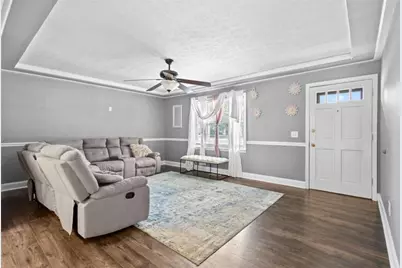 129 Green Meadow Lane, Calhoun, GA 30701 - Photo 3