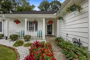 1729 Brandi Ln, Loganville, GA 30052 - Photo 15