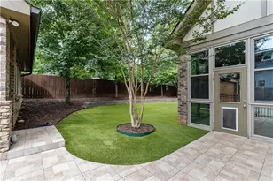 211 W Hill St, Decatur, GA 30030 - Photo 41