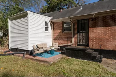 547 SW Westmeath Drive SW, Atlanta, GA 30310 - Photo 3