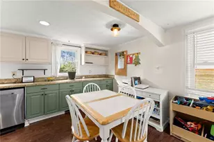 4539 Cash Dr, Flowery Branch, GA 30542 - Photo 9