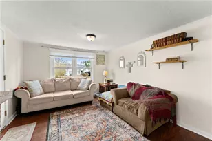 4539 Cash Dr, Flowery Branch, GA 30542 - Photo 7