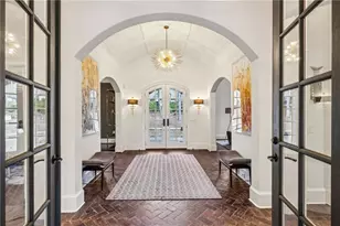 105 Kingston Manor, Atlanta, GA 30342 - Photo 11