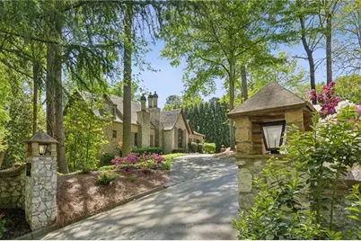 105 Kingston Manor, Atlanta, GA 30342 - Photo 91