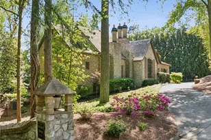 105 Kingston Manor, Atlanta, GA 30342 - Photo 95