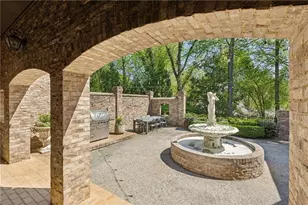 105 Kingston Manor, Atlanta, GA 30342 - Photo 77