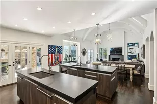 105 Kingston Manor, Atlanta, GA 30342 - Photo 25