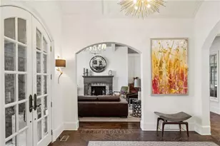 105 Kingston Manor, Atlanta, GA 30342 - Photo 19