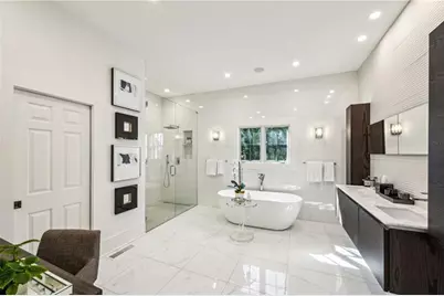 105 Kingston Manor, Atlanta, GA 30342 - Photo 37