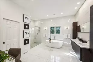 105 Kingston Manor, Atlanta, GA 30342 - Photo 37